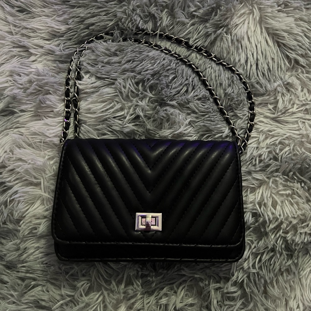 Black Purse